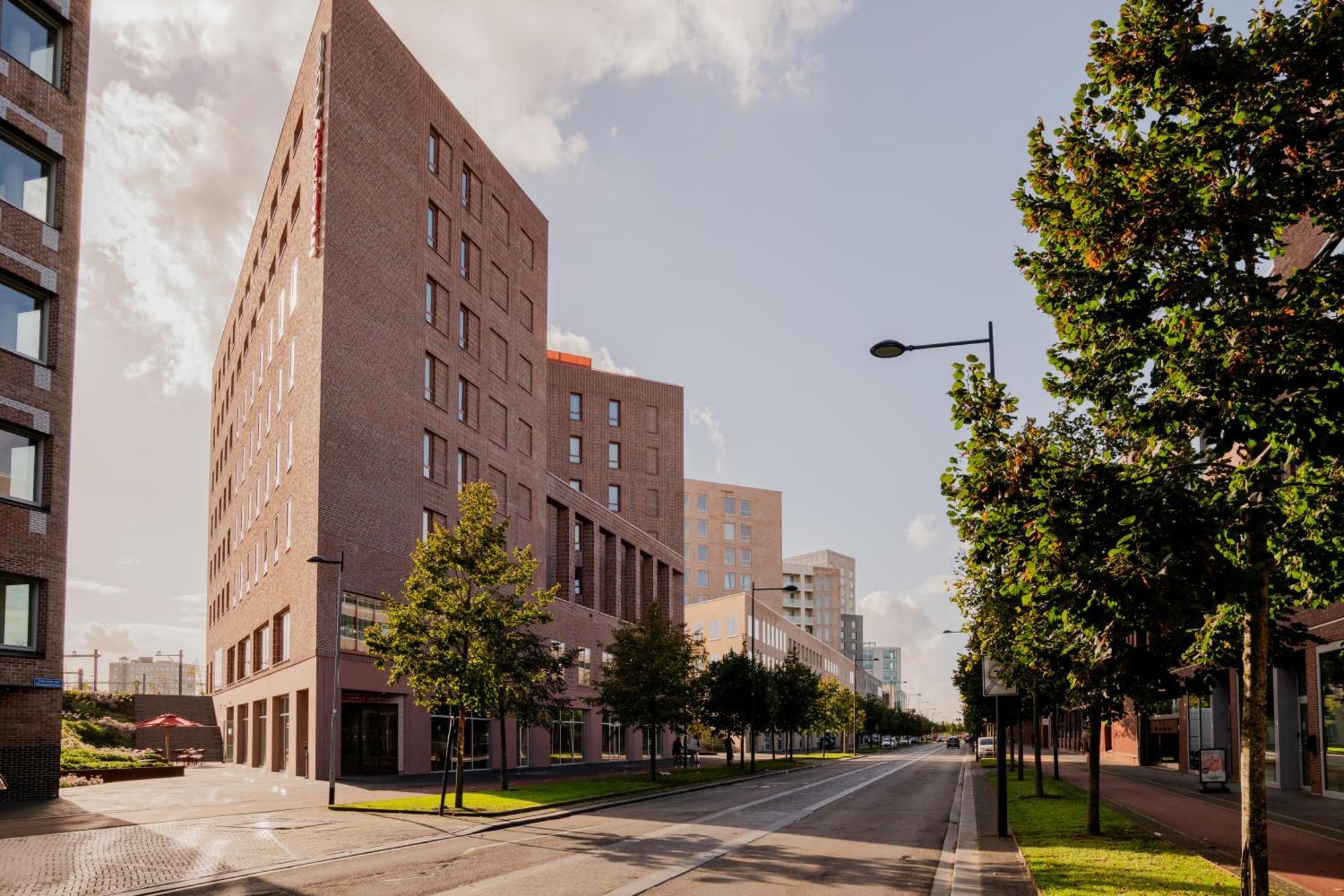 Intercityhotel Breda Exterior photo